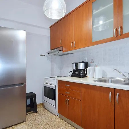 Apartment In The Heart Of Next To Metro *